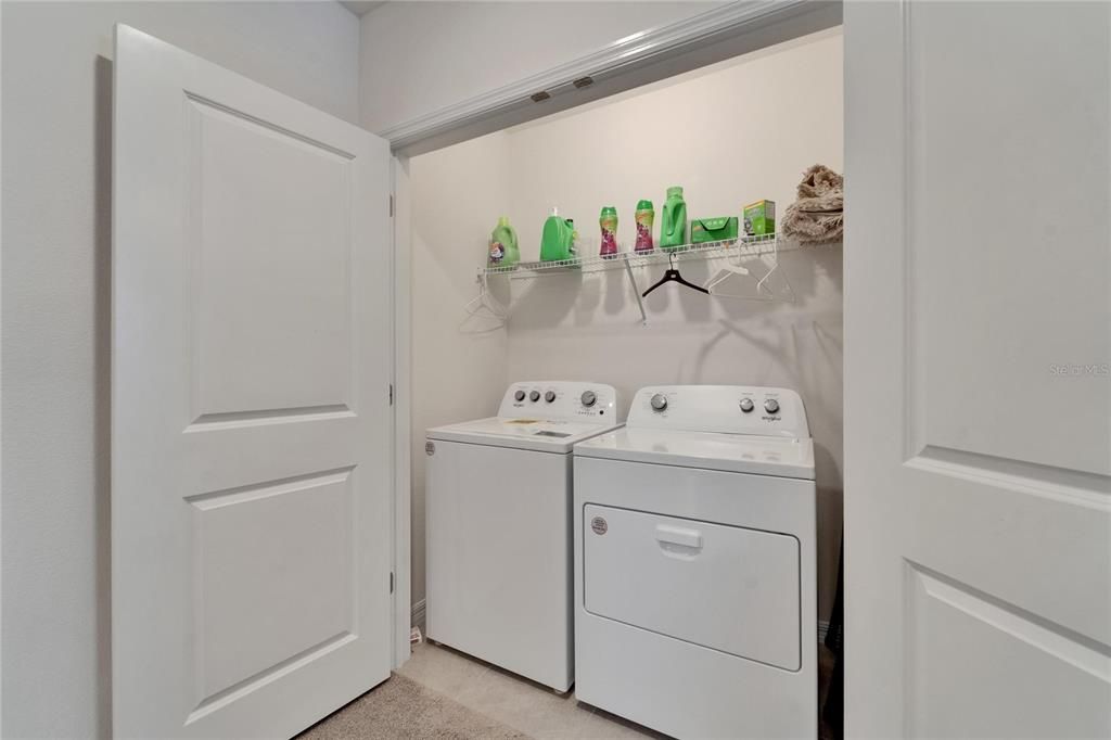 En Venta: $305,000 (3 camas, 2 baños, 1785 Pies cuadrados)