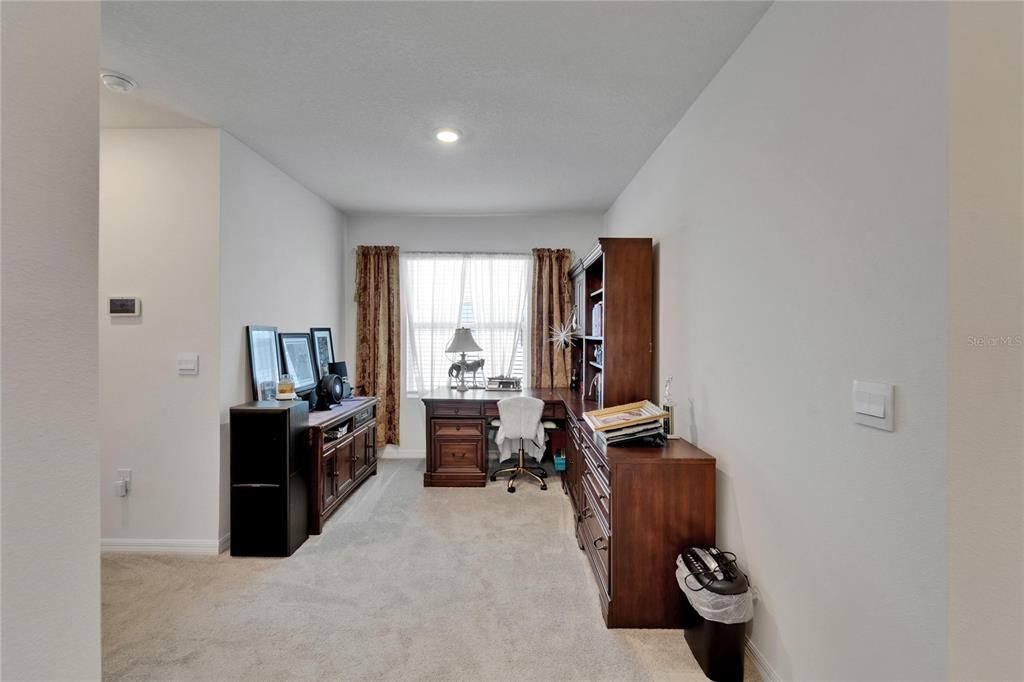 En Venta: $305,000 (3 camas, 2 baños, 1785 Pies cuadrados)