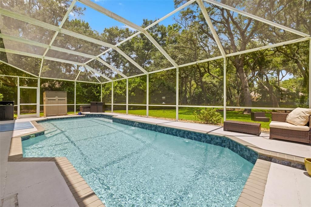 На продажу: $1,050,000 (4 спален, 5 ванн, 4300 Квадратных фут)