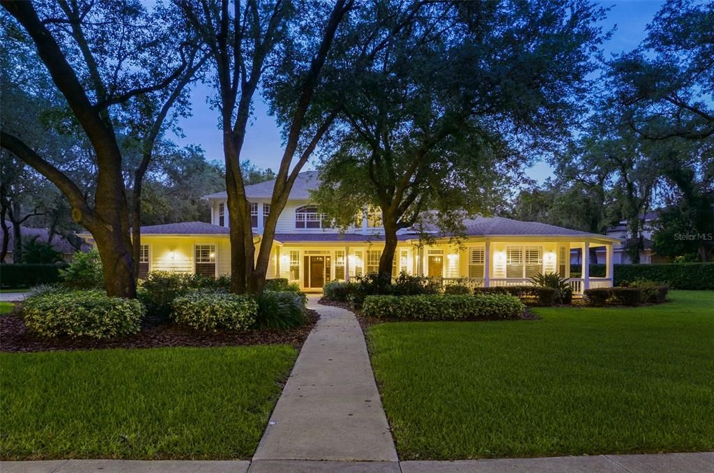 На продажу: $1,050,000 (4 спален, 5 ванн, 4300 Квадратных фут)