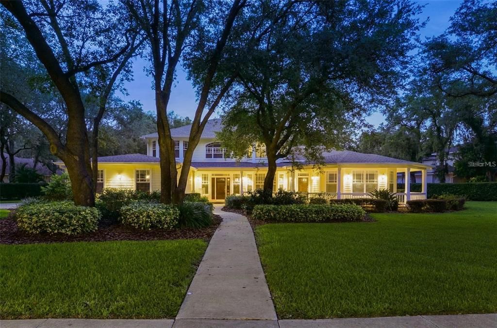 На продажу: $1,050,000 (4 спален, 5 ванн, 4300 Квадратных фут)