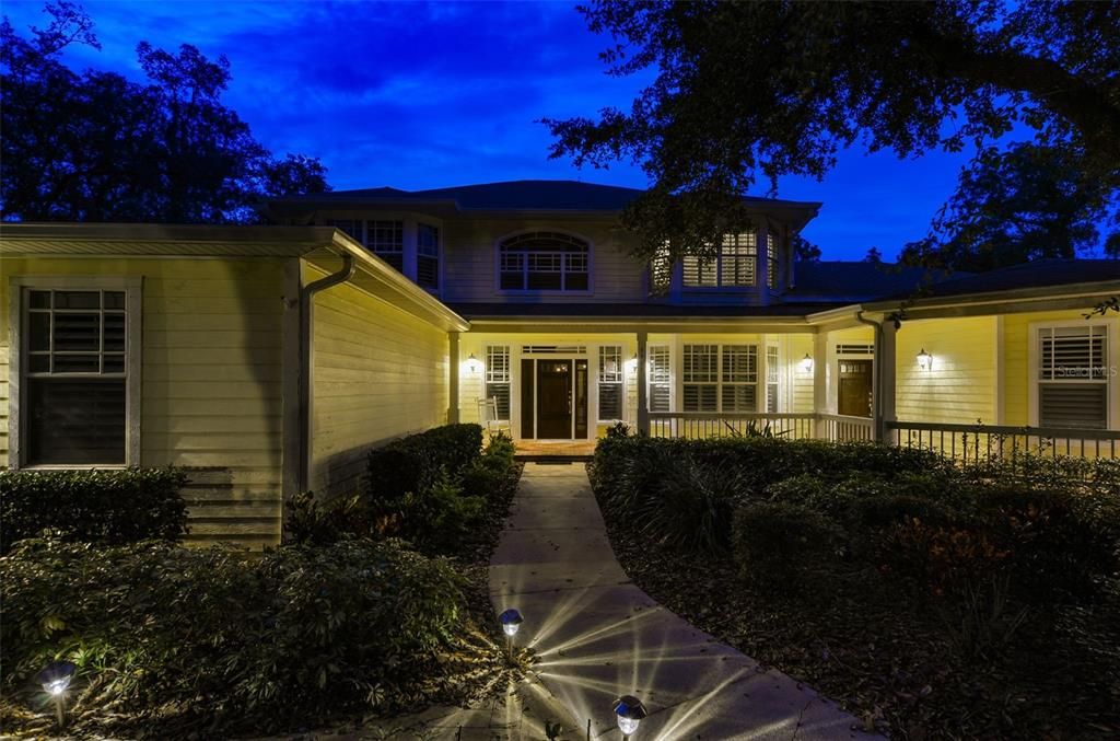 На продажу: $1,050,000 (4 спален, 5 ванн, 4300 Квадратных фут)