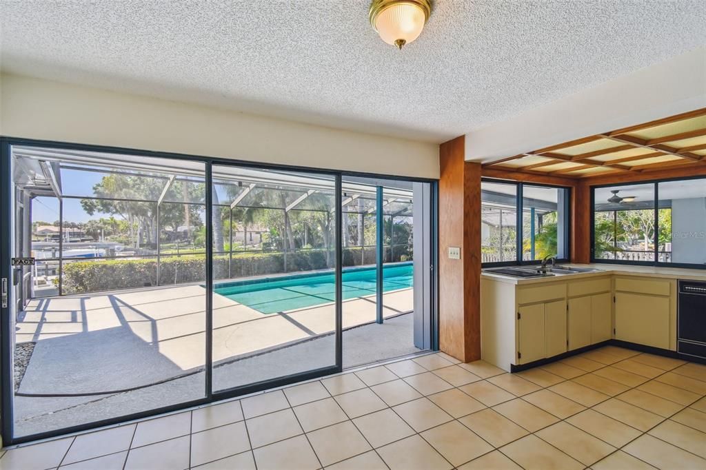 待售: $1,119,000 (4 贝兹, 2 浴室, 2843 平方英尺)