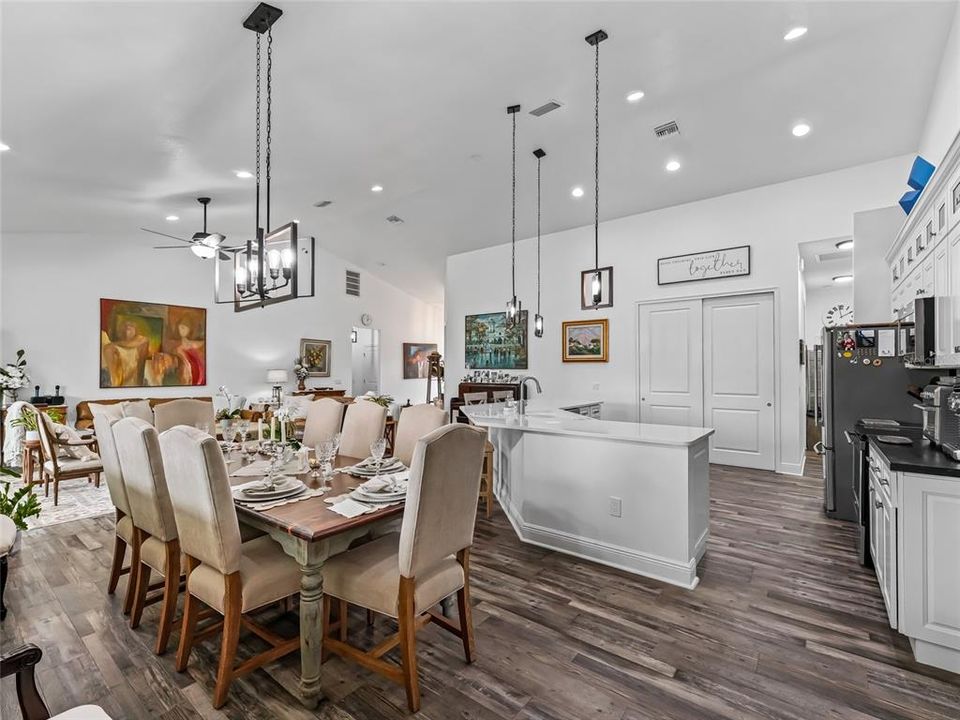 For Sale: $1,127,000 (4 beds, 3 baths, 2746 Square Feet)