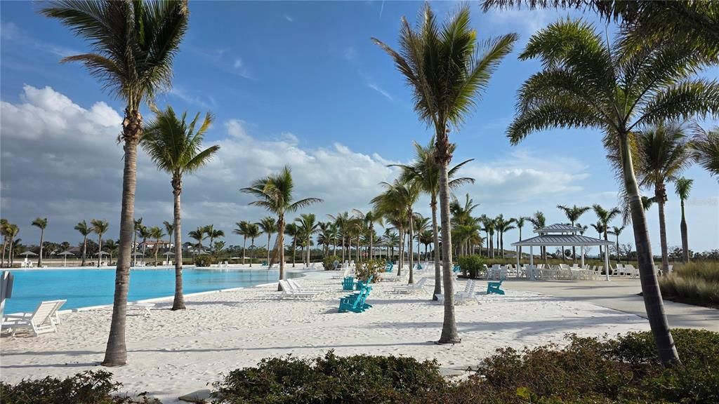 出租: $10,000 (3 贝兹, 3 浴室, 3000 平方英尺)