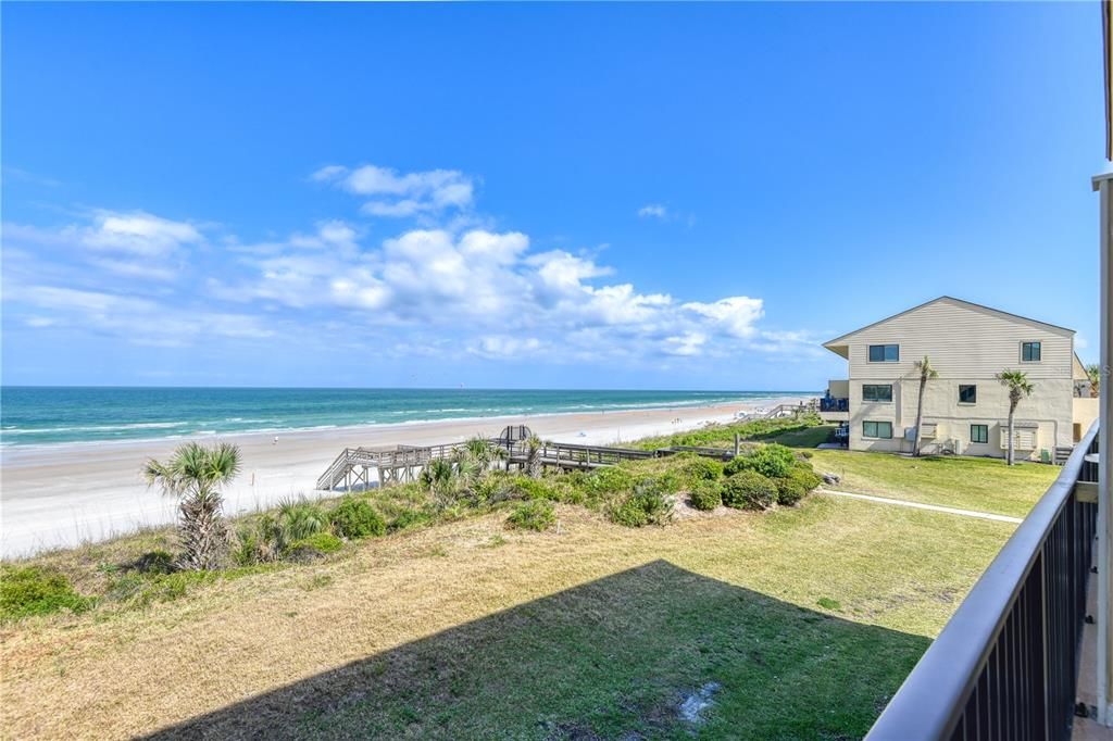 For Sale: $694,000 (2 beds, 2 baths, 1064 Square Feet)