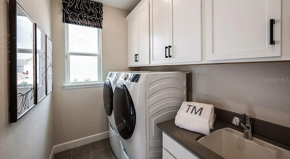 На продажу: $1,101,000 (5 спален, 4 ванн, 4281 Квадратных фут)