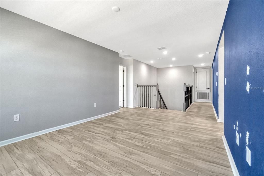 На продажу: $559,990 (6 спален, 3 ванн, 3106 Квадратных фут)