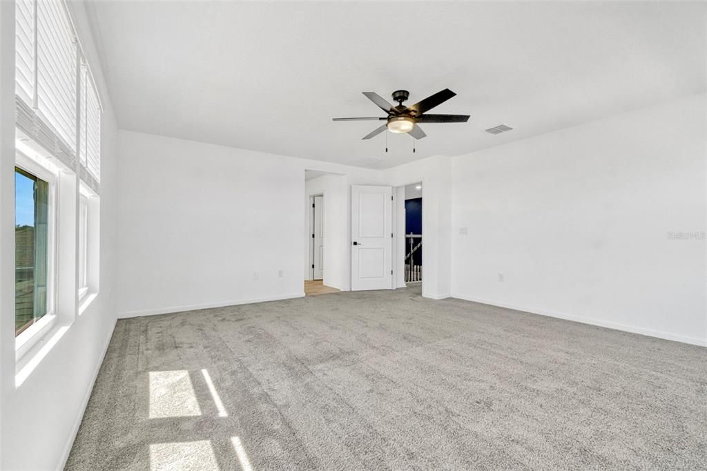На продажу: $559,990 (6 спален, 3 ванн, 3106 Квадратных фут)