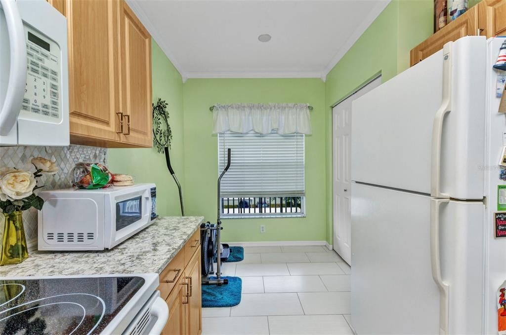 Activo con contrato: $149,000 (2 camas, 2 baños, 996 Pies cuadrados)