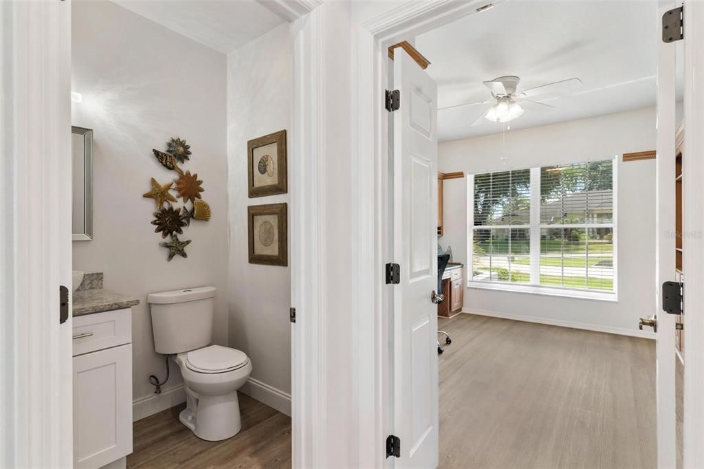 合同活跃: $689,317 (4 贝兹, 3 浴室, 3145 平方英尺)