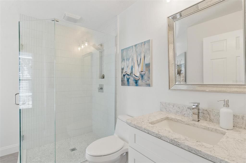 合同活跃: $689,317 (4 贝兹, 3 浴室, 3145 平方英尺)