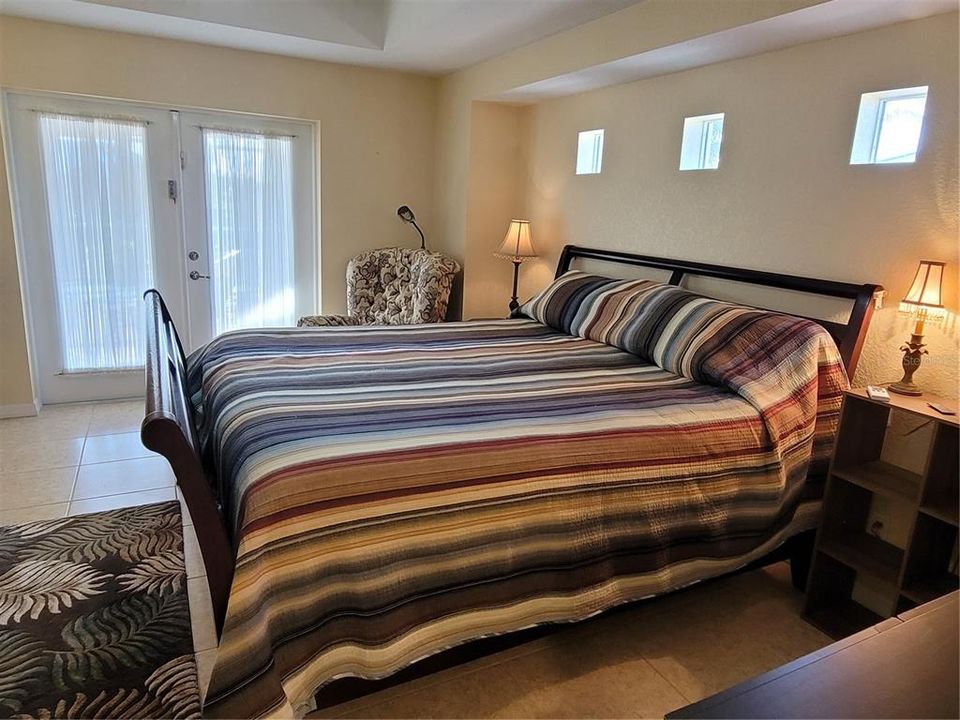 For Rent: $3,000 (3 beds, 2 baths, 2153 Square Feet)