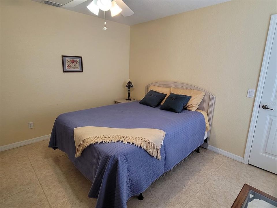 For Rent: $3,000 (3 beds, 2 baths, 2153 Square Feet)