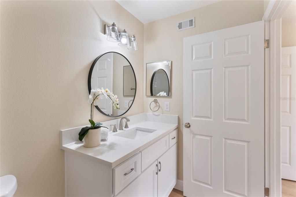 En Venta: $225,000 (3 camas, 2 baños, 1200 Pies cuadrados)