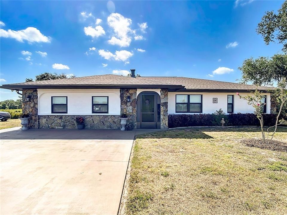 待售: $720,000 (3 贝兹, 2 浴室, 1680 平方英尺)