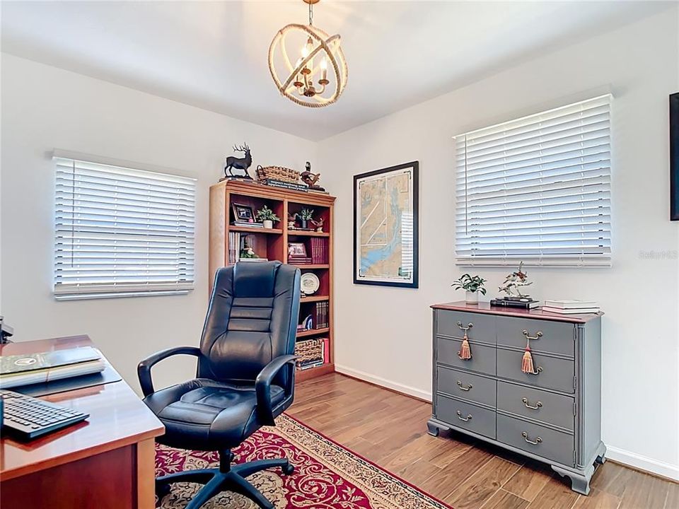 待售: $720,000 (3 贝兹, 2 浴室, 1680 平方英尺)