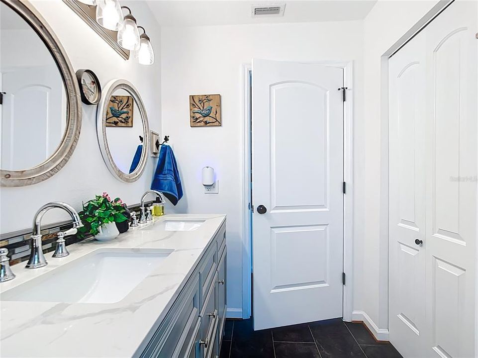 待售: $720,000 (3 贝兹, 2 浴室, 1680 平方英尺)