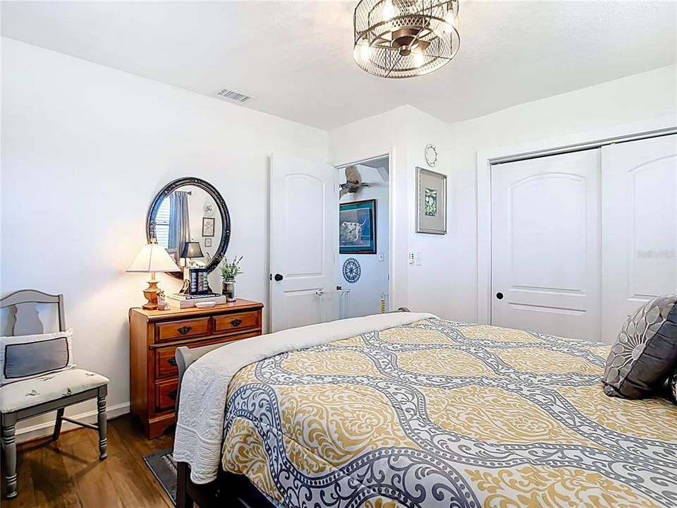 待售: $720,000 (3 贝兹, 2 浴室, 1680 平方英尺)