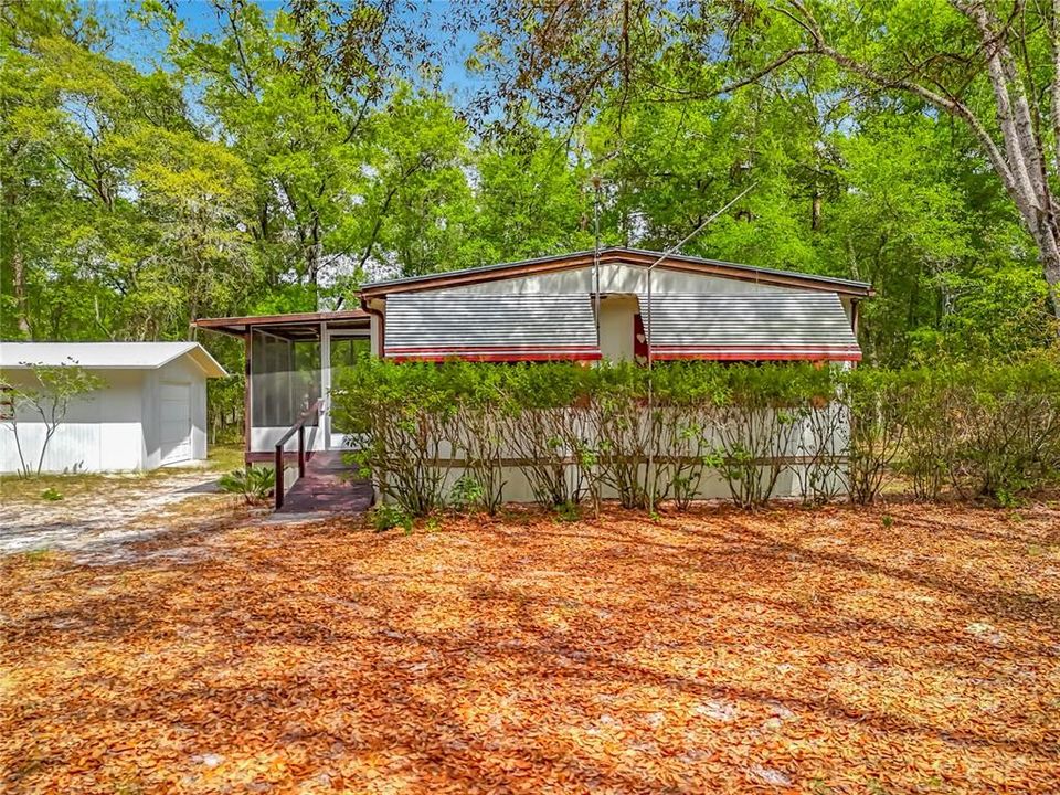 На продажу: $139,000 (2 спален, 2 ванн, 960 Квадратных фут)