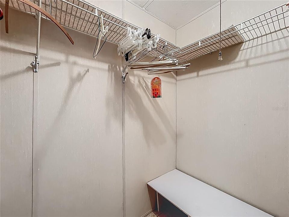 На продажу: $139,000 (2 спален, 2 ванн, 960 Квадратных фут)