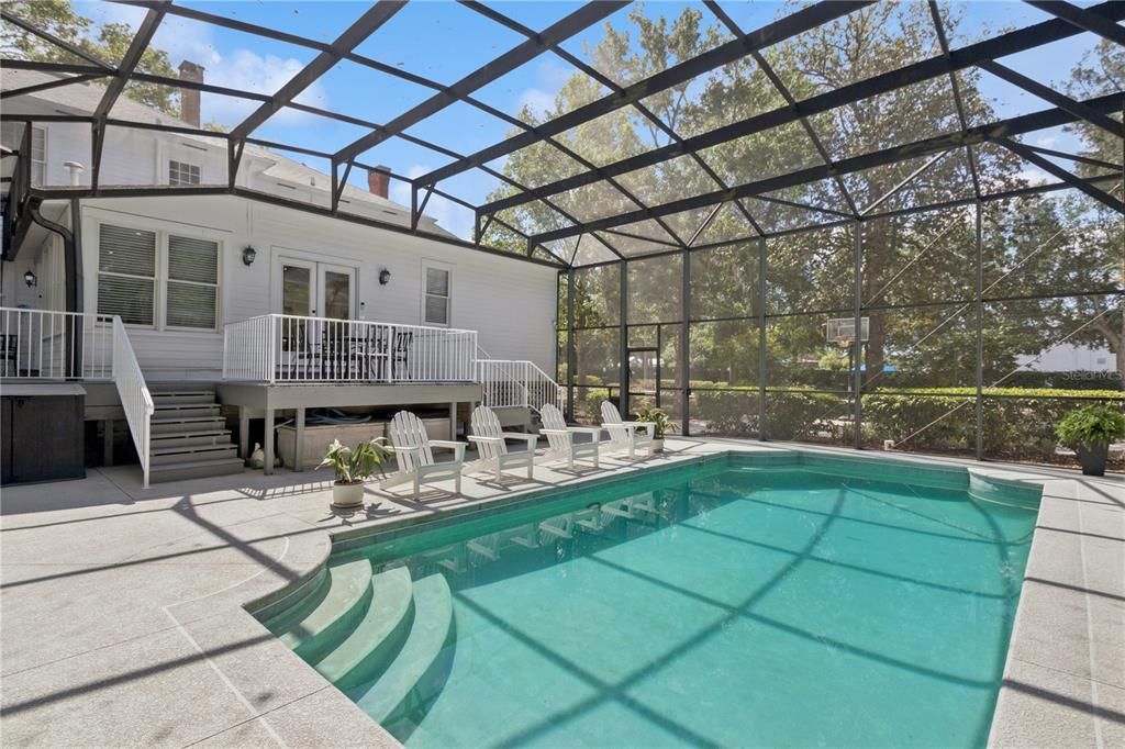 Active With Contract: $740,000 (4 beds, 2 baths, 2968 Square Feet)