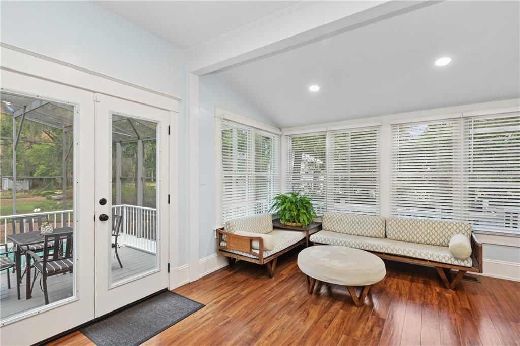 Active With Contract: $740,000 (4 beds, 2 baths, 2968 Square Feet)