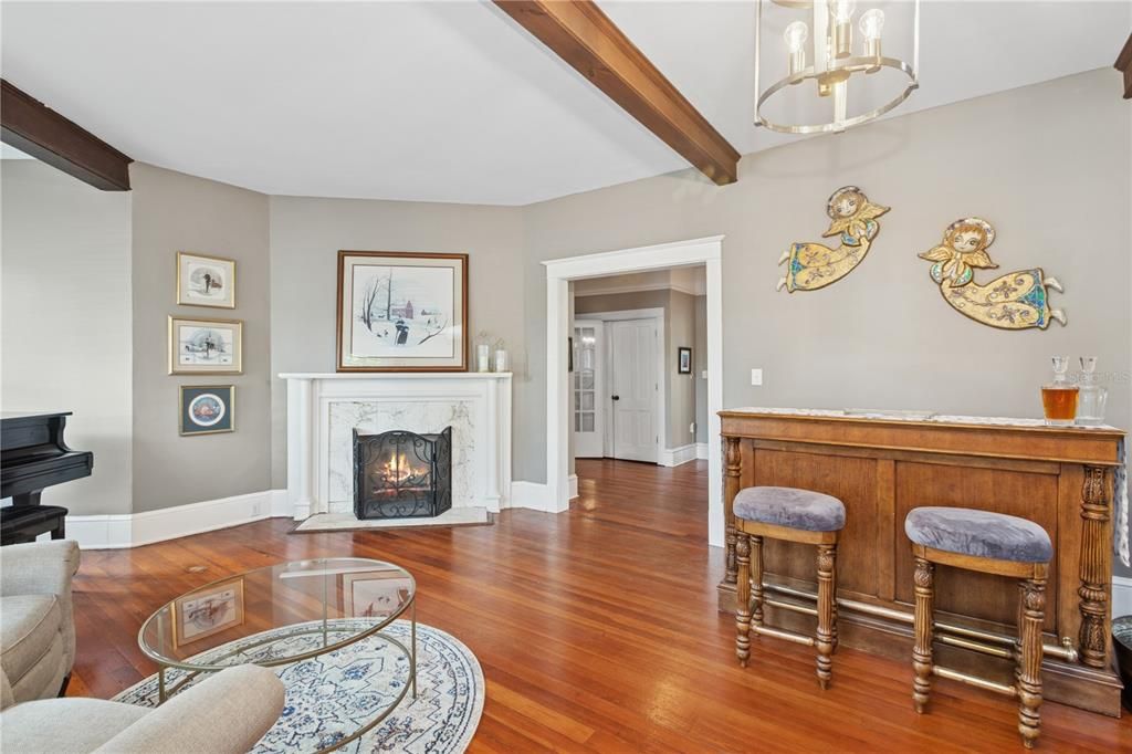 Active With Contract: $740,000 (4 beds, 2 baths, 2968 Square Feet)