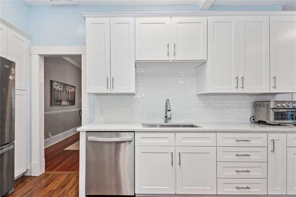 Active With Contract: $740,000 (4 beds, 2 baths, 2968 Square Feet)