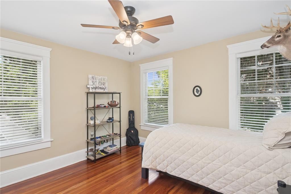 Active With Contract: $740,000 (4 beds, 2 baths, 2968 Square Feet)