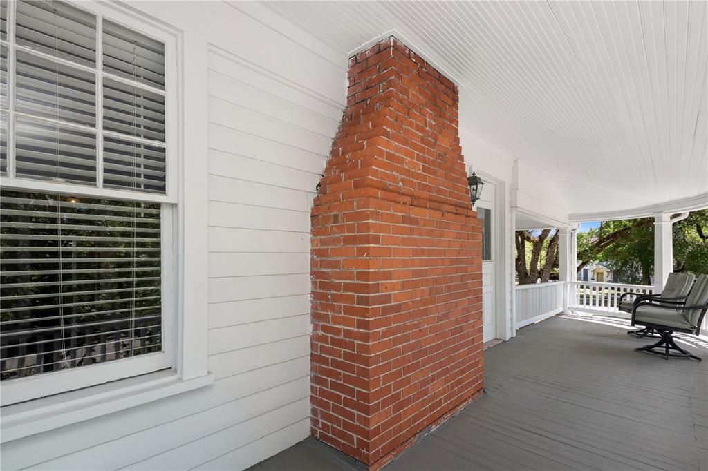 Active With Contract: $740,000 (4 beds, 2 baths, 2968 Square Feet)