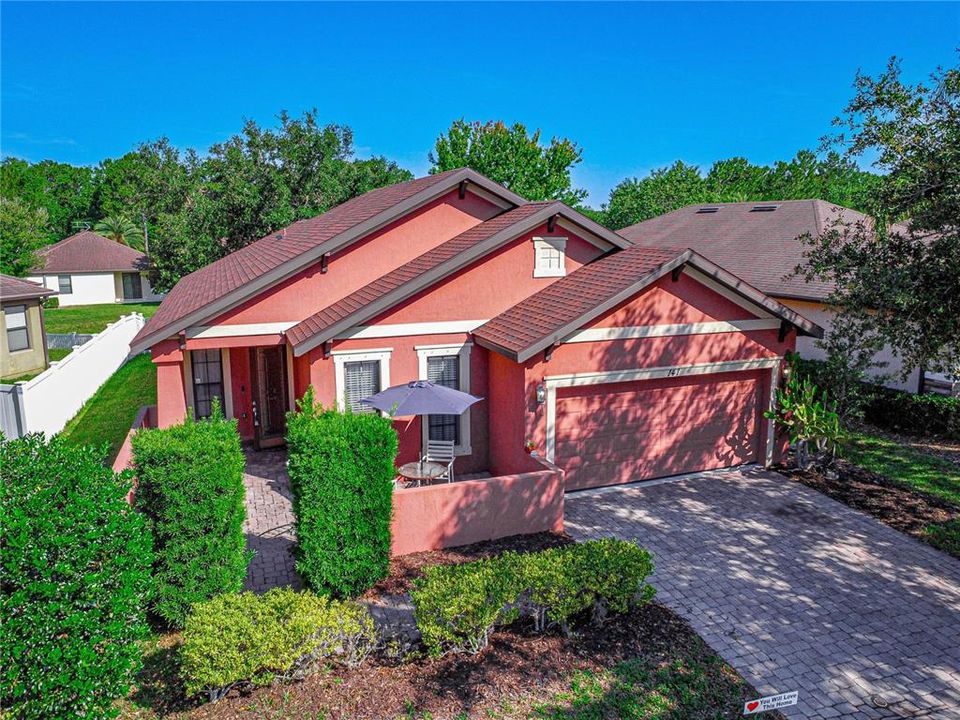 Recently Sold: $322,000 (3 beds, 2 baths, 1757 Square Feet)