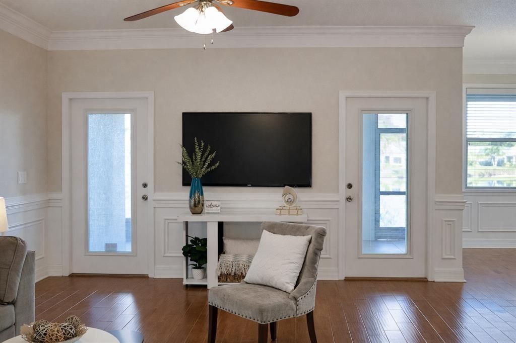 For Sale: $450,000 (4 beds, 3 baths, 2017 Square Feet)