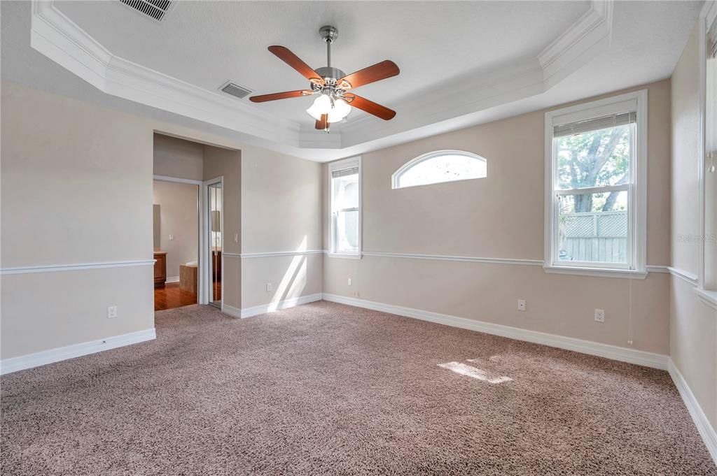 For Sale: $450,000 (4 beds, 3 baths, 2017 Square Feet)