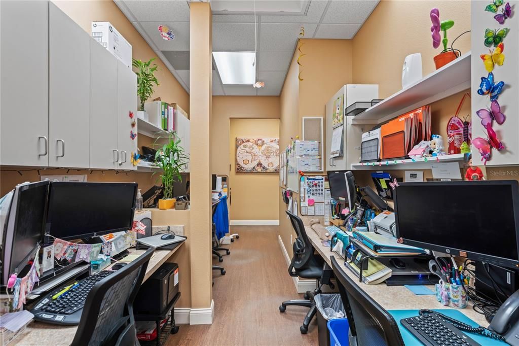 待售: $1,495,000 (0 贝兹, 0 浴室, 4682 平方英尺)