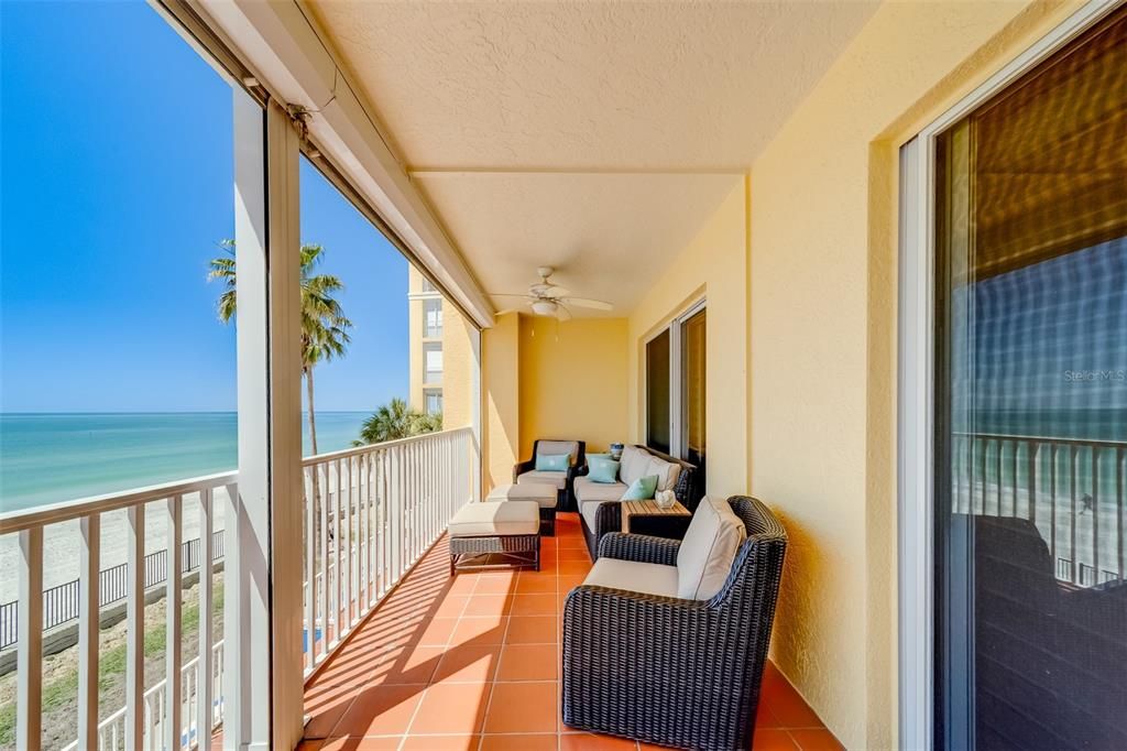 В аренду: $9,000 (3 спален, 2 ванн, 1460 Квадратных фут)