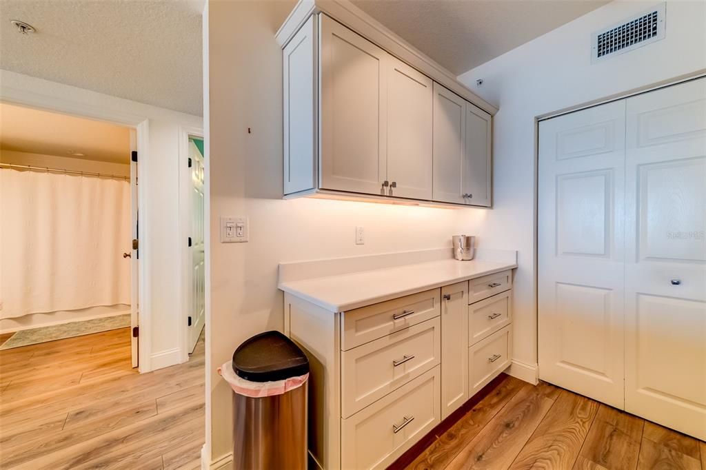 В аренду: $9,000 (3 спален, 2 ванн, 1460 Квадратных фут)