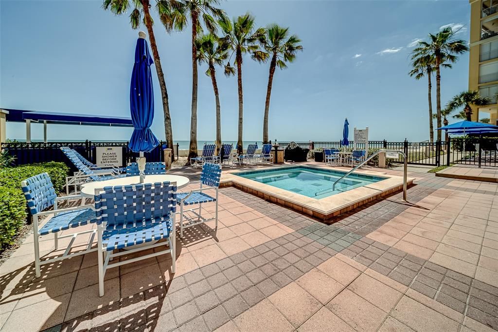 В аренду: $9,000 (3 спален, 2 ванн, 1460 Квадратных фут)