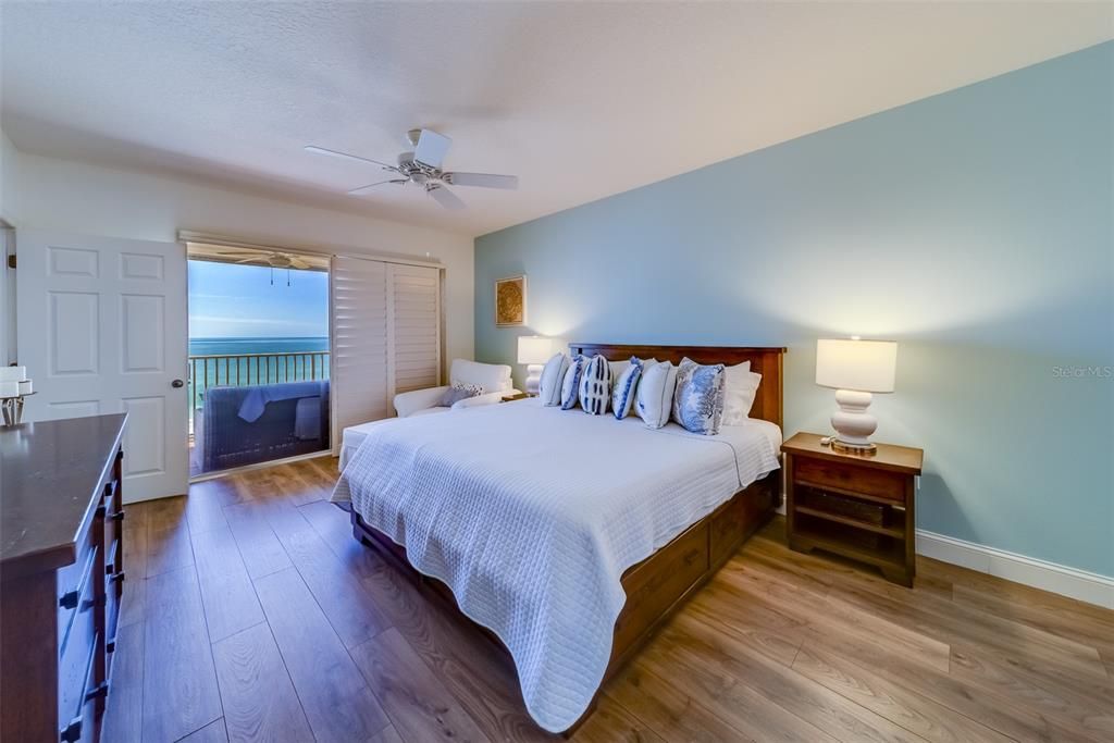 В аренду: $9,000 (3 спален, 2 ванн, 1460 Квадратных фут)