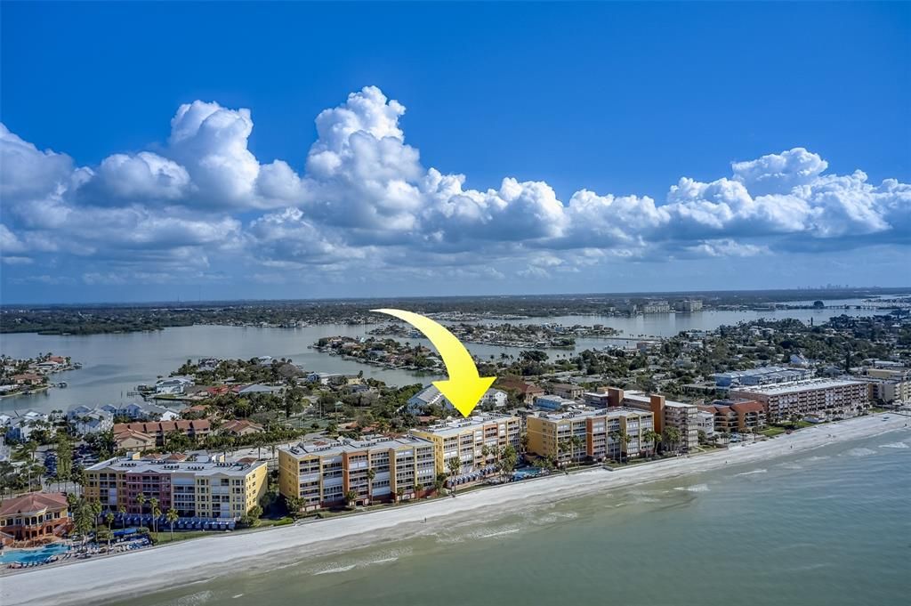 В аренду: $9,000 (3 спален, 2 ванн, 1460 Квадратных фут)