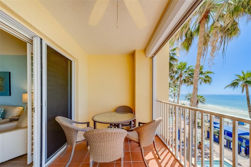 В аренду: $9,000 (3 спален, 2 ванн, 1460 Квадратных фут)