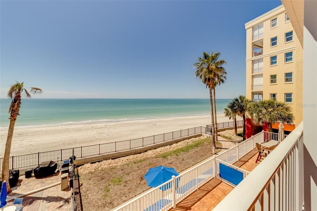 В аренду: $9,000 (3 спален, 2 ванн, 1460 Квадратных фут)