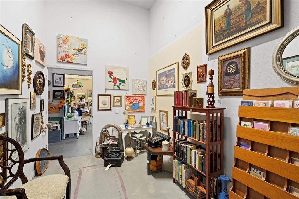 На продажу: $60,060 (0 спален, 0 ванн, 2860 Квадратных фут)