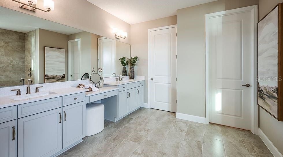 Active With Contract: $759,000 (4 beds, 4 baths, 2921 Square Feet)