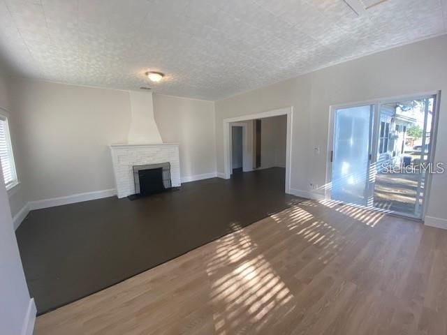 出租: $1,850 (3 贝兹, 2 浴室, 1432 平方英尺)