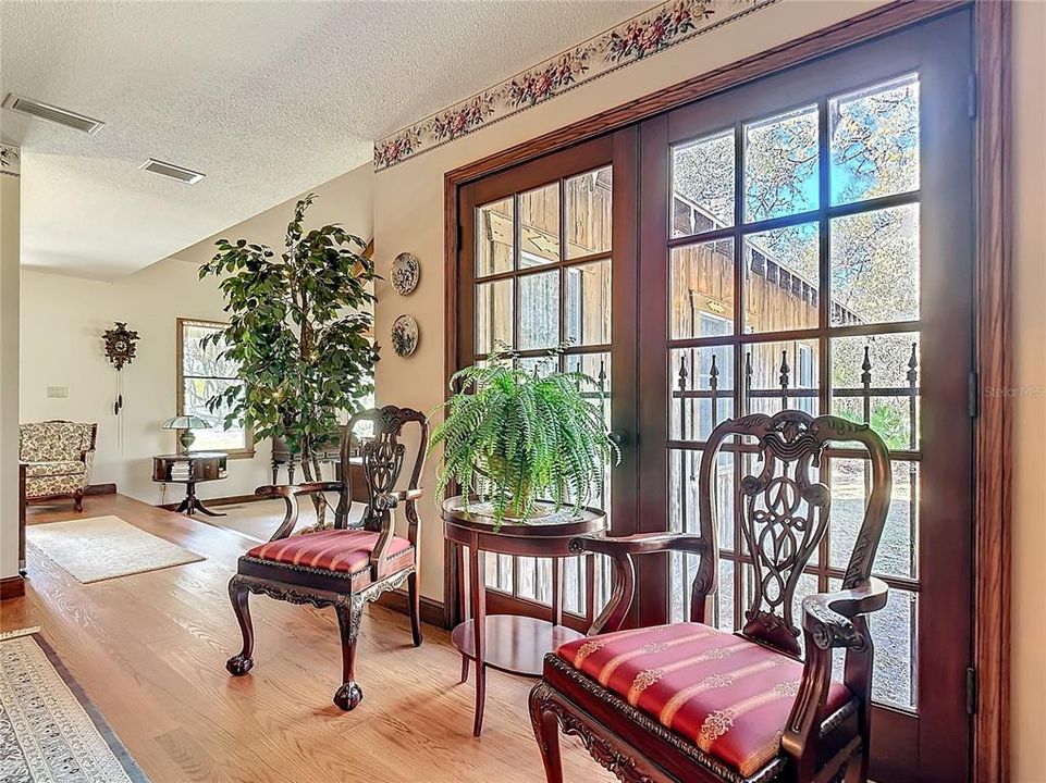 For Sale: $1,390,000 (4 beds, 2 baths, 3394 Square Feet)