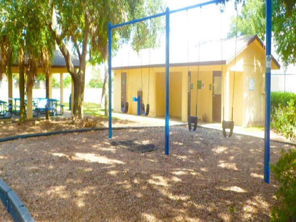 Activo con contrato: $179,900 (2.16 acres)