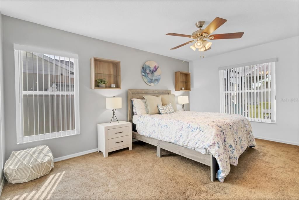 For Sale: $395,000 (3 beds, 2 baths, 1228 Square Feet)