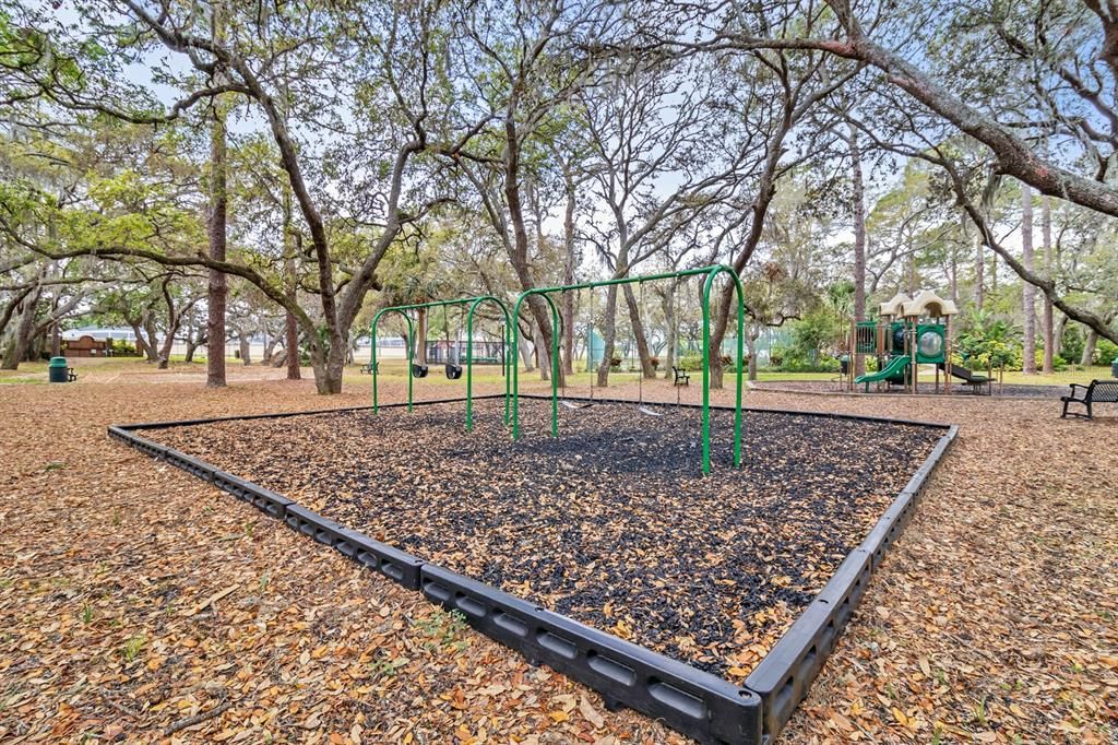 For Sale: $395,000 (3 beds, 2 baths, 1228 Square Feet)