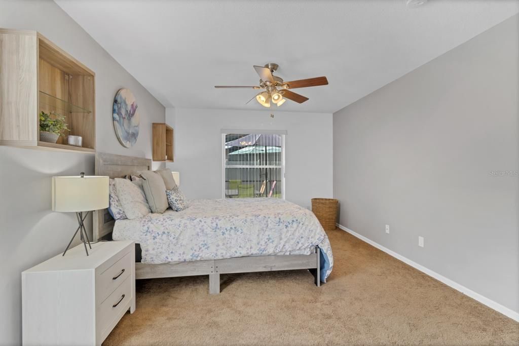 For Sale: $395,000 (3 beds, 2 baths, 1228 Square Feet)